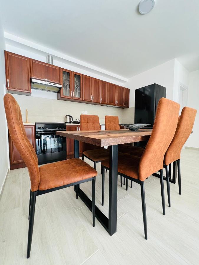 קוטור Apartment With Terrace And Private Parking מראה חיצוני תמונה